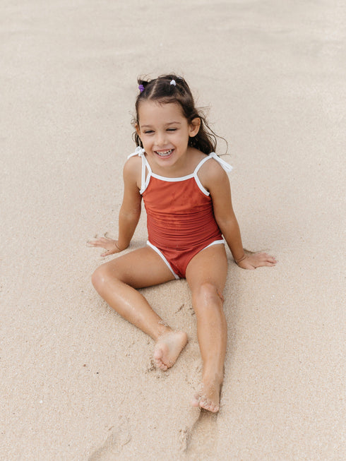 One-piece swimsuit in Red